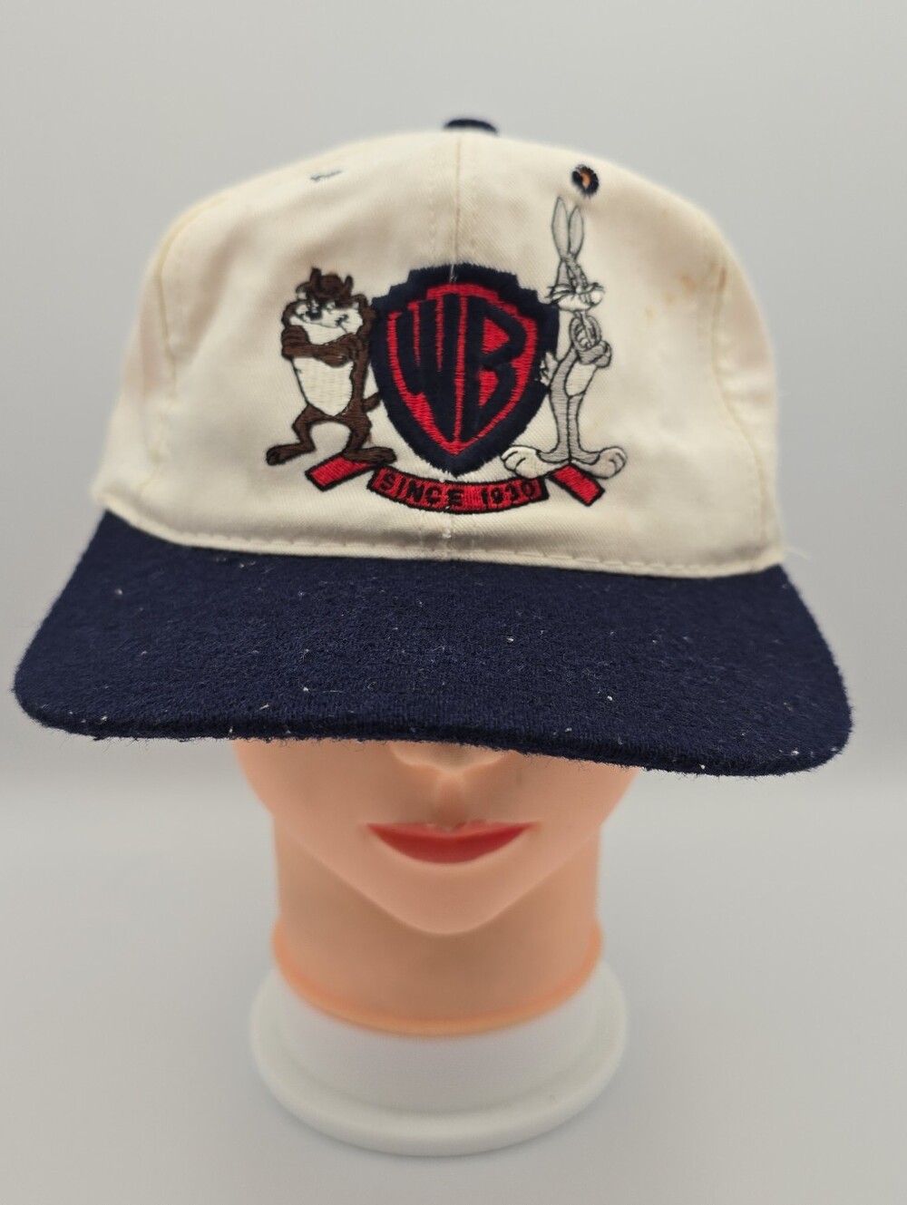 Vintage Acne Clothing WB Looney Tunes Bugs Bunny Taz Adjustable Snapback Hat